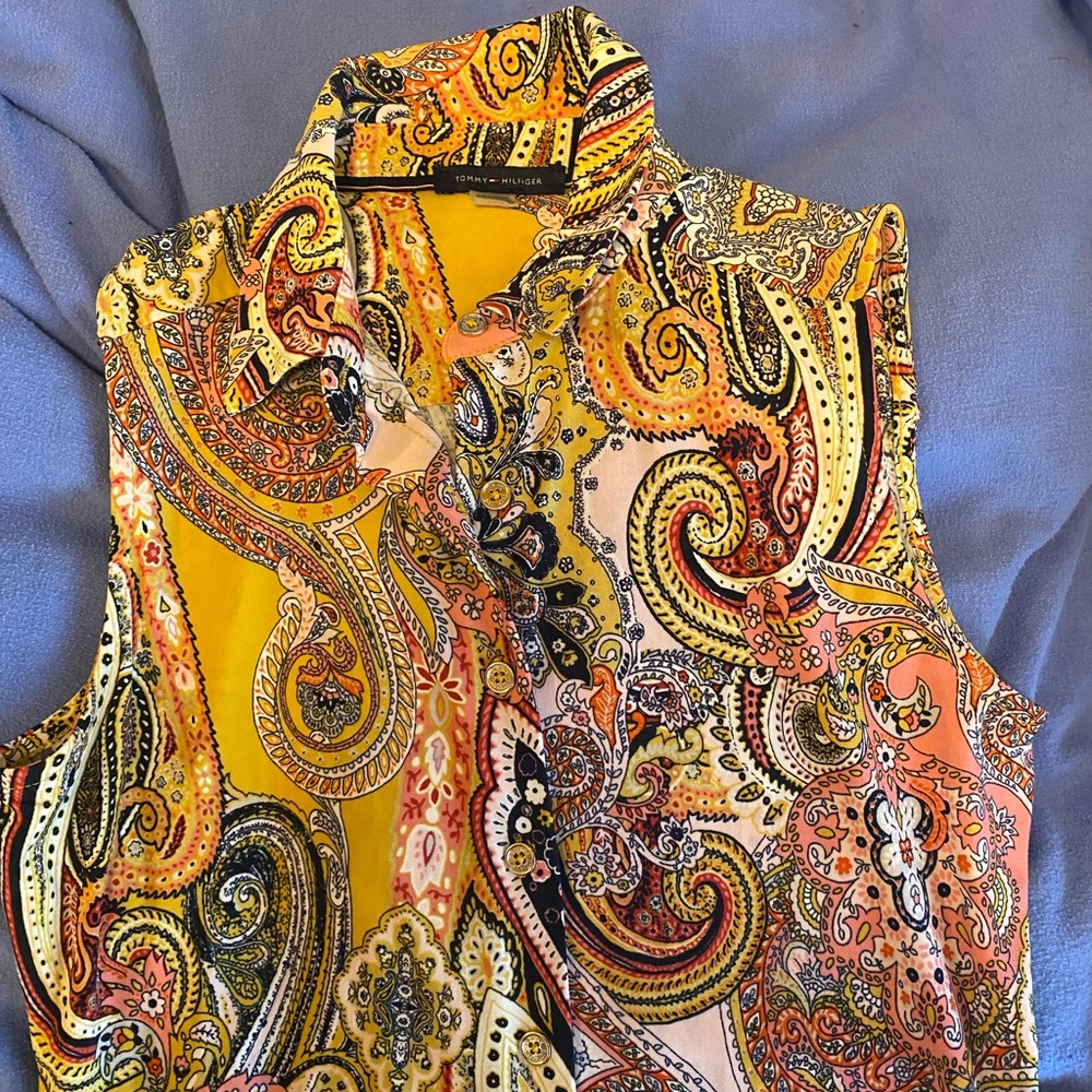 Size xs Tommy Hilfiger sleeveless blouse